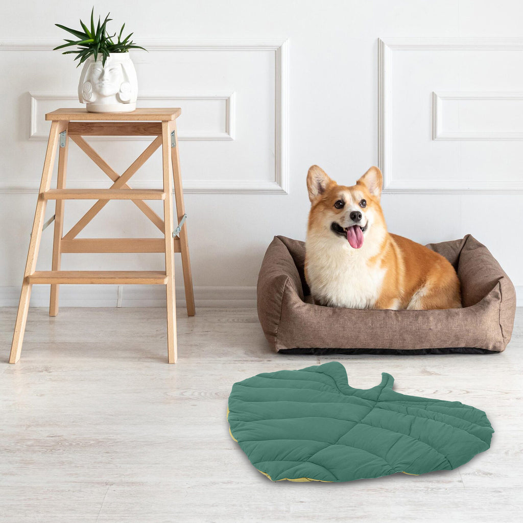 Pet Mat Leaf Shape All-Season Reversible Cushion 25.55x24.76inch Machine Washable Dog Crate Pad Cat Bed Mat Indoor Use